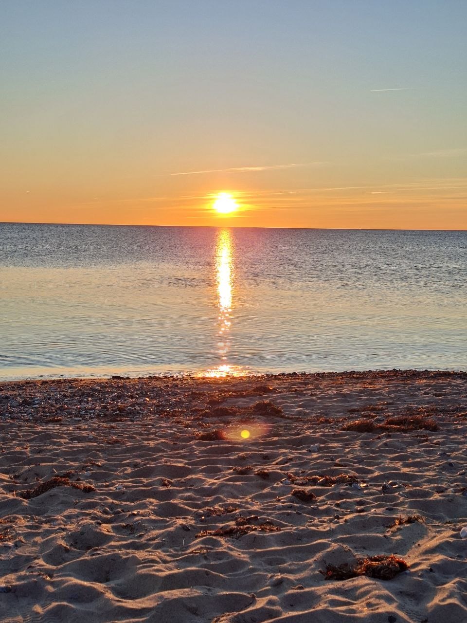 Sonnenuntergang am Ostseestrand auf Rügen